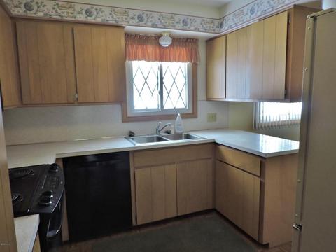 405 Bailey Dr, Big Rapids, MI 49307 photo 5