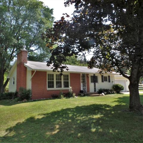 405 Bailey Dr, Big Rapids, MI 49307 photo 1