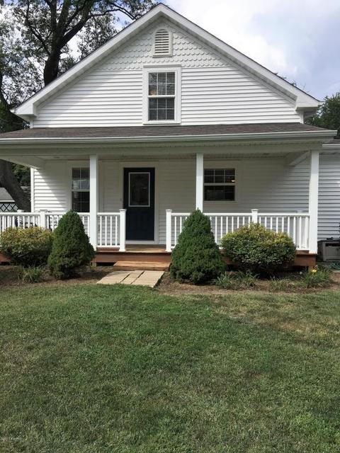 412 Remus Dr, Buchanan, MI 49107 photo 2