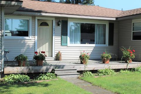 1097 E Swain St, White Cloud, MI 49349 photo 3
