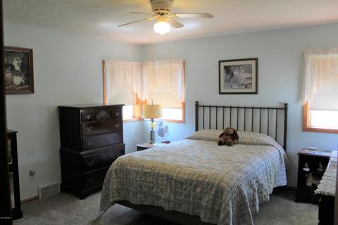 1097 E Swain St, White Cloud, MI 49349 photo 18
