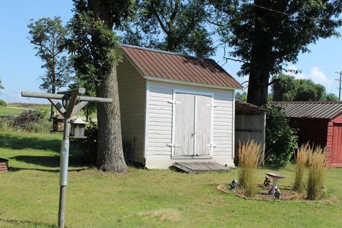 1097 E Swain St, White Cloud, MI 49349 photo 6