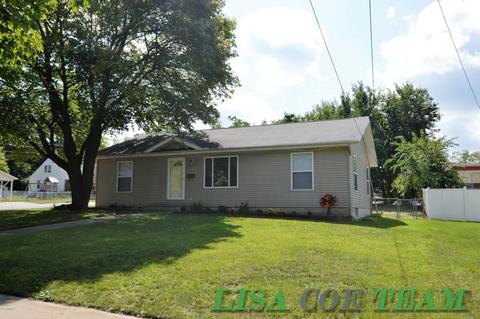 329 E Washington St, Belding, MI 48809 photo 2
