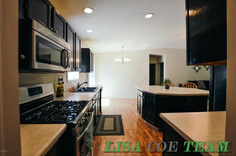 329 E Washington St, Belding, MI 48809 photo 4