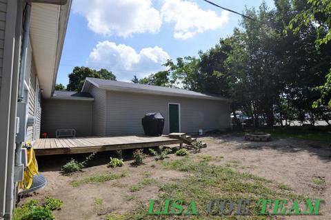 329 E Washington St, Belding, MI 48809 photo 27