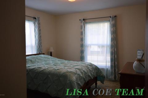 329 E Washington St, Belding, MI 48809 photo 13