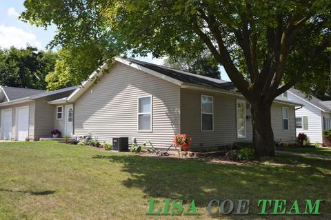 329 E Washington St, Belding, MI 48809 photo 3