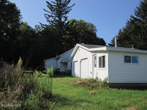 2610 E Powers Rd, Custer, MI 49405 photo 6