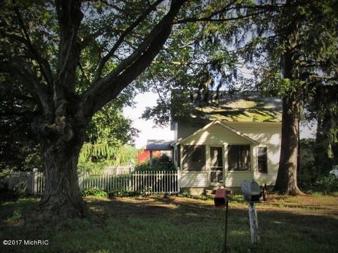 2610 E Powers Rd, Custer, MI 49405 photo 1