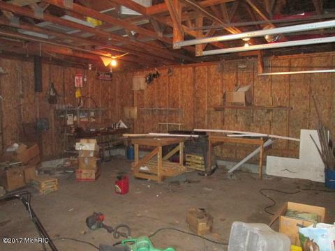2610 E Powers Rd, Custer, MI 49405 photo 10