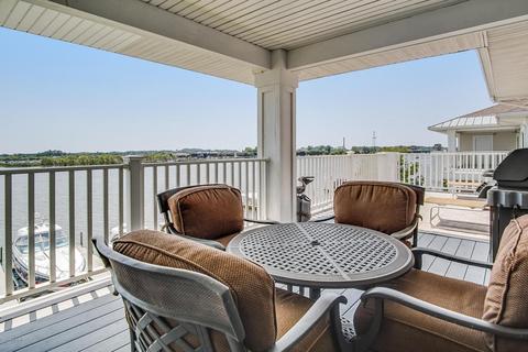 930 W Savidge St #23, Spring Lake, MI 49456 photo 38