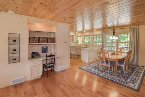 40 2nd St, Plainwell, MI 49080 photo 17