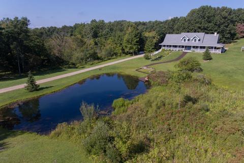 40 2nd St, Plainwell, MI 49080 photo 7