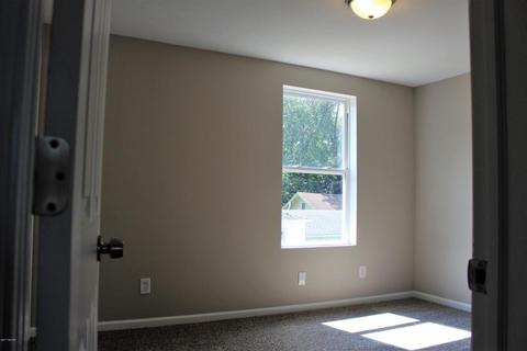 121 E Isabelle St, Belding, MI 48809 photo 11
