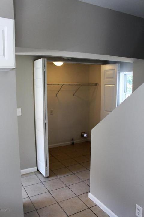 121 E Isabelle St, Belding, MI 48809 photo 8