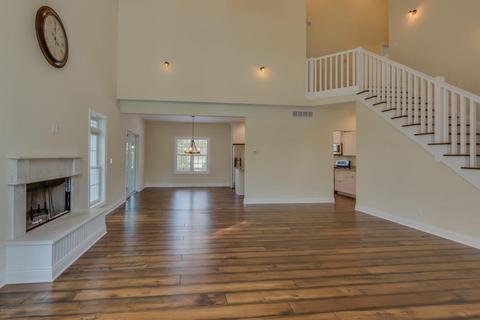 13799 Tamara Ln, Harbert, MI 49115 photo 5