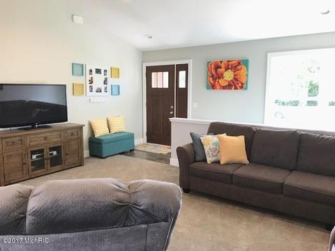 4477 Silas Dr, Dorr, MI 49323 photo 10