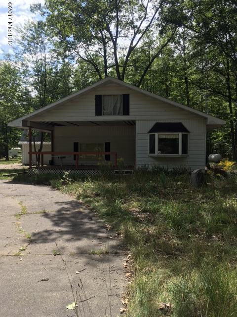308 Shady Ln, Roscommon, MI 48653 photo 1