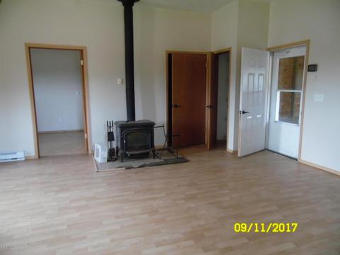 31449 Longnecker Rd, Leonidas, MI 49066 photo 4