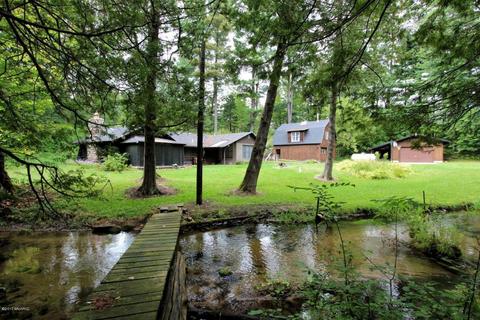 2427 N Luce Ave, White Cloud, MI 49349 photo 3