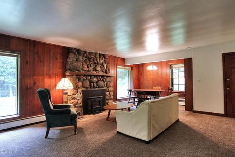 2427 N Luce Ave, White Cloud, MI 49349 photo 5