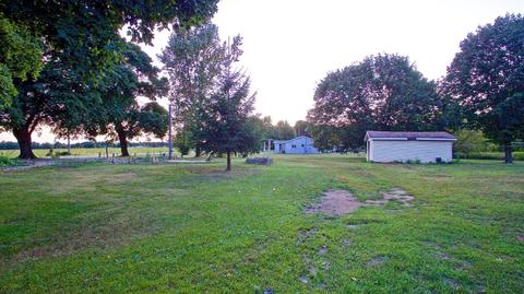 379 E Klees Rd, Stanton, MI 48888 photo 17