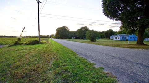 379 E Klees Rd, Stanton, MI 48888 photo 3