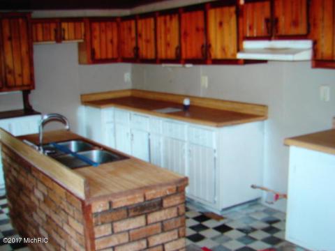 402 Fleming Rd, Tekonsha, MI 49092 photo 9
