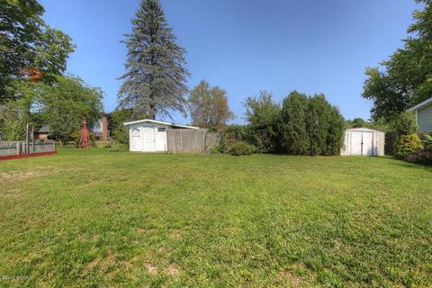 235 E Commerce, Grant, MI 49327 photo 22