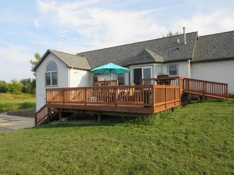 657 E Winegar Rd, Morrice, MI 48857 photo 3