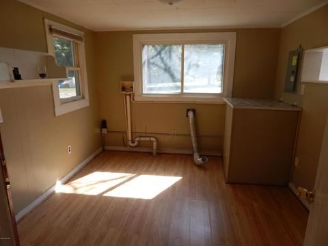 2695 S Walnut, White Cloud, MI 49349 photo 14