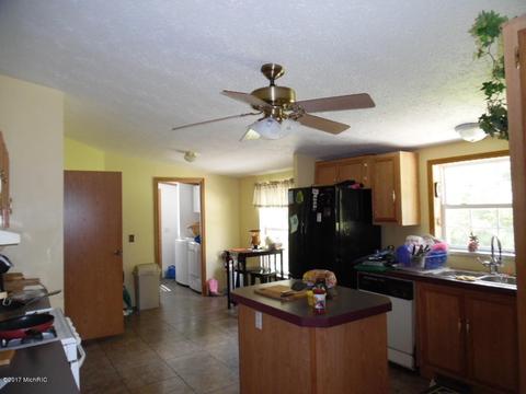 64710 Mullen Rd, Cassopolis, MI 49031 photo 8