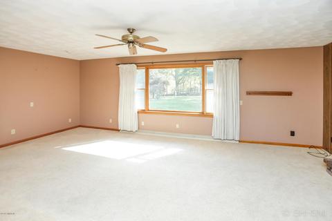9767 N 17th St, Plainwell, MI 49080 photo 5