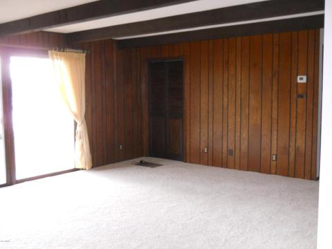 8732 Godfrey St, Belding, MI 48809 photo 9