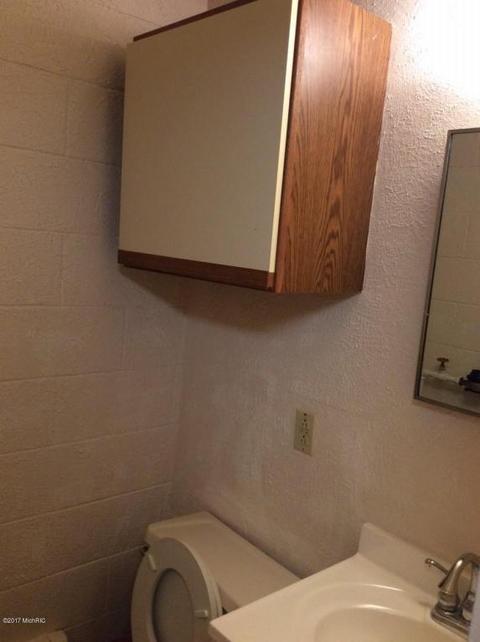 139 Compton St, Bronson, MI 49028 photo 19