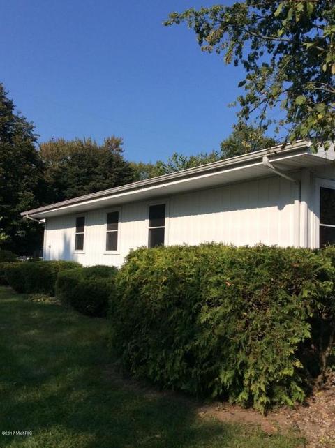 139 Compton St, Bronson, MI 49028 photo 44