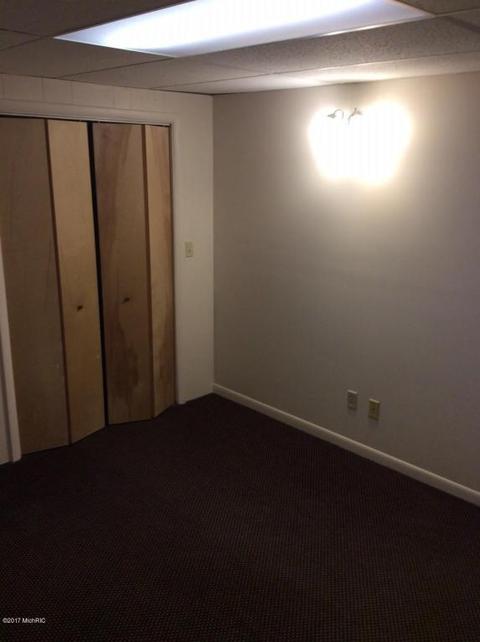 139 Compton St, Bronson, MI 49028 photo 25