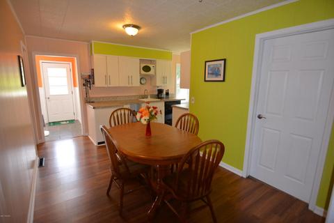 4591 30th St SW, Dorr, MI 49323 photo 12