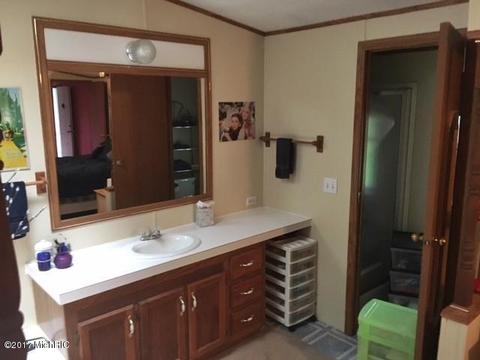 1094 E Six Mile Rd, White Cloud, MI 49349 photo 12