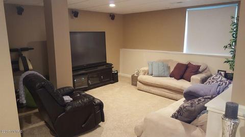 6835 Castleton Dr, Grand Ledge, MI 48837 photo 8