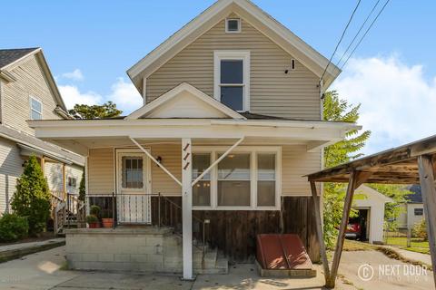 111 W Center Street St, Belding, MI 48809 photo 2