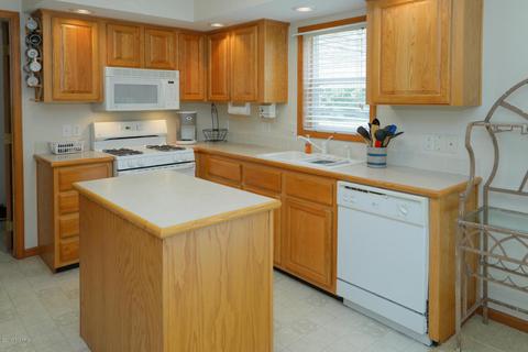 52640 Johnson Rd, Three Rivers, MI 49093 photo 9