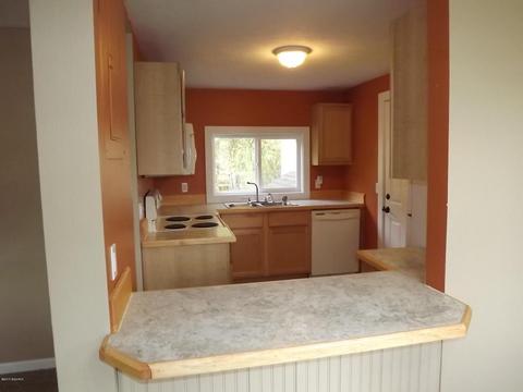 8245 Fulton E, Ada, MI 49301 photo 4