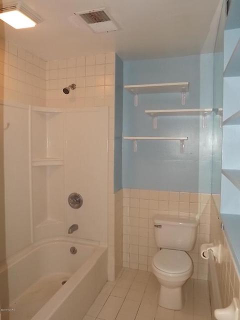 8245 Fulton E, Ada, MI 49301 photo 12