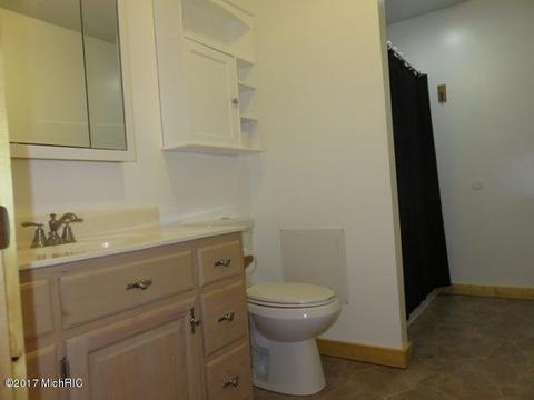 180 Smith St, Coldwater, MI 49036 photo 10