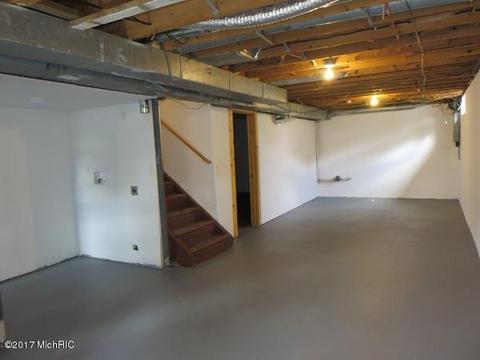 180 Smith St, Coldwater, MI 49036 photo 16