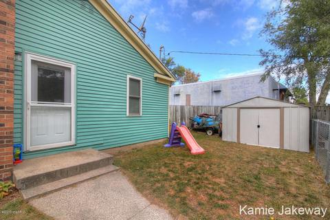 1141 Alderman St, Belding, MI 48809 photo 21