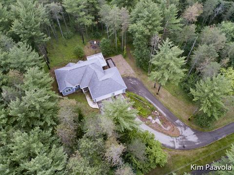 8233 28th St SE, Ada, MI 49301 photo 1