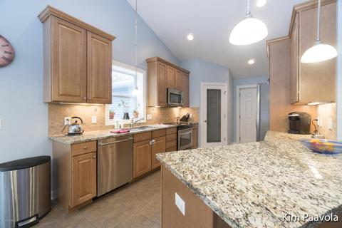 8233 28th St SE, Ada, MI 49301 photo 6