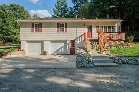 1243 Marsh Rd, Plainwell, MI 49080 photo 1